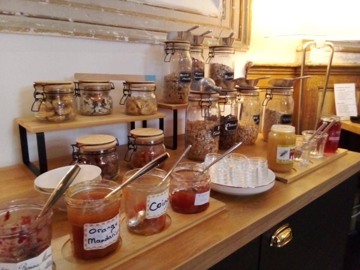 Le Couvent Hotel Veyre-Monton ภายนอก รูปภาพ